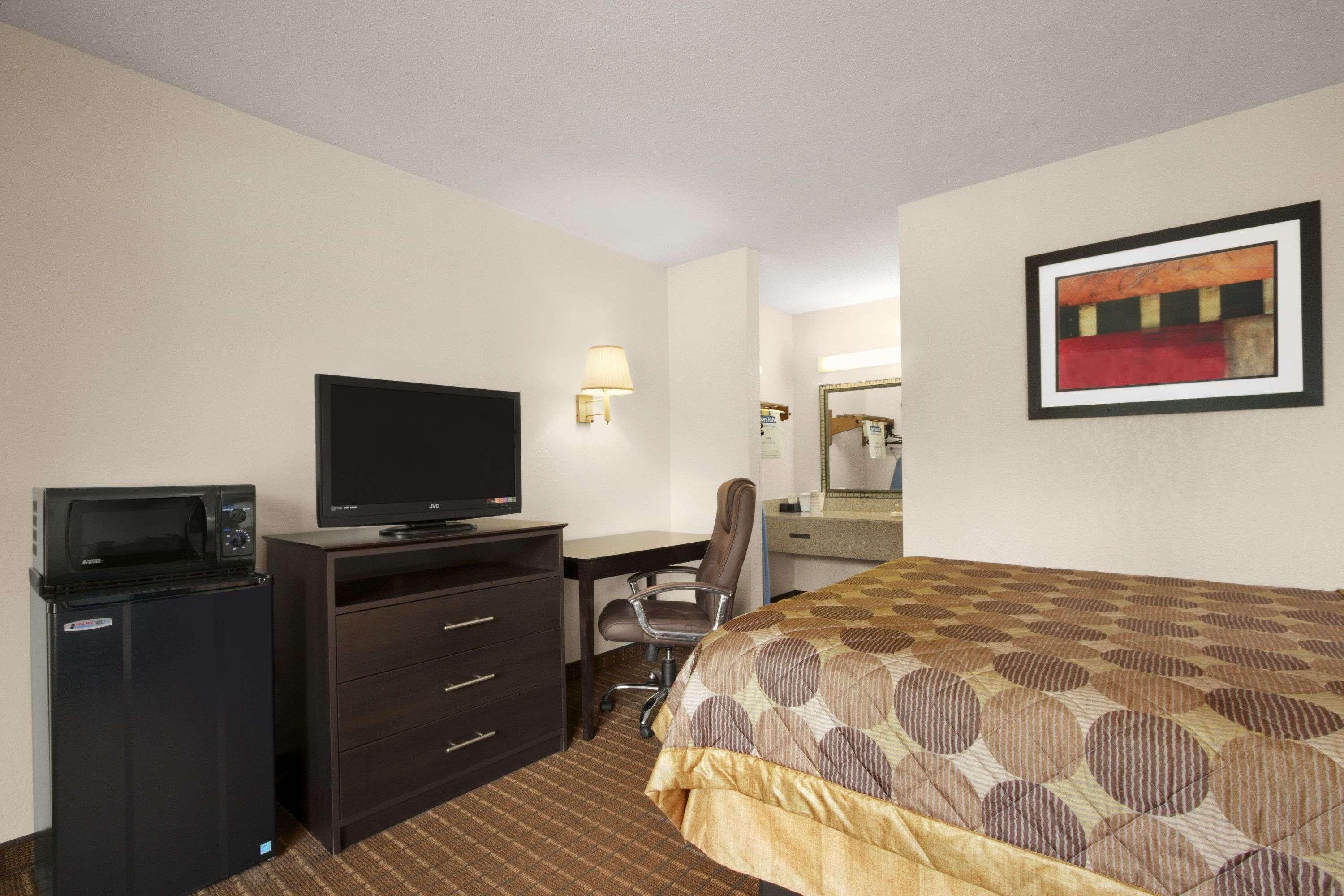 Days Inn By Wyndham Port Royal/Near Parris Island Eksteriør bilde